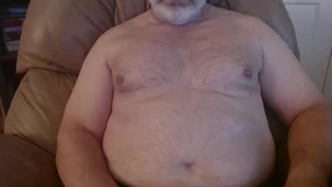 Snapshot of huntermark1 chatting on November 2, 2025, 8:11 pm huntermark1 online show from November 2, 2025, 8:11 pm