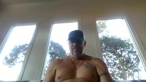 hunybager online show from February 17, 2026, 2:46 pm