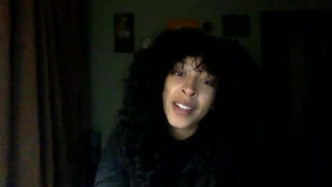 Snapshot of hunyybunz chatting on January 21, 2025, 12:57 am Goddess Hunyy online show from January 21, 2025, 12:57 am