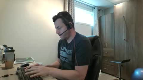 hurley7890 online show from October 23, 2025, 3:11 pm