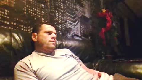 hurley7890 online show from December 19, 2025, 2:18 am