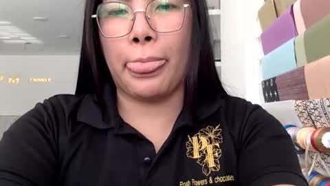 hurrem025 online show from November 4, 2025, 11:20 am