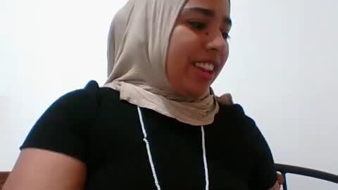 Snapshot of hurrem_had chatting on November 2, 2025, 12:29 pm H U R R E M online show from November 2, 2025, 12:29 pm