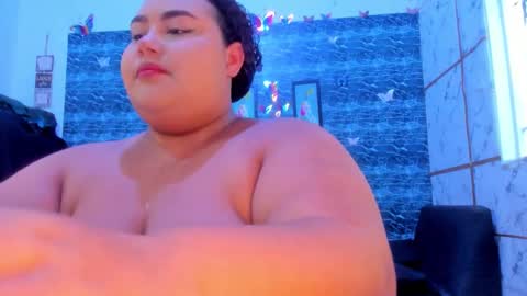 Snapshot of hurren_matt1 chatting on November 9, 2025, 11:30 am Hurren online show from November 9, 2025, 11:30 am