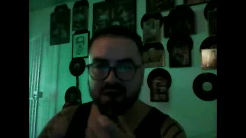 hurtadodirector online show from April 30, 2026, 2:40 am