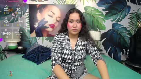 Snapshot of hushaima chatting on February 5, 2025, 7:20 pm Husahima online show from February 5, 2025, 7:20 pm