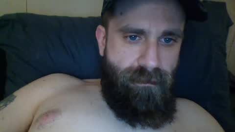 huskygengar22 online show from July 5, 2026, 4:19 am
