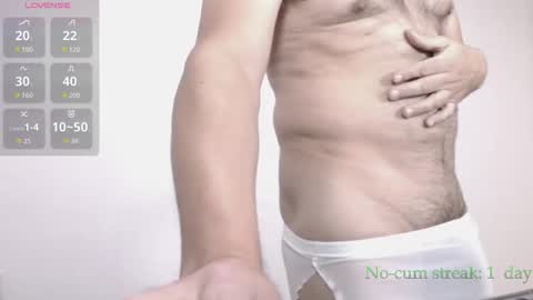 Andrew online show from November 14, 2025, 8:29 pm