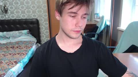 Tom online show from May 22, 2026, 9:59 am