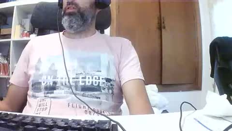 Snapshot of hyperpau chatting on September 20, 2025, 5:52 am Hyperpau online show from September 20, 2025, 5:52 am