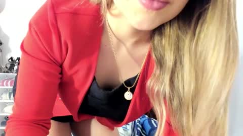 Snapshot of hyunjooo chatting on October 17, 2025, 9:06 pm Hyun Joo online show from October 17, 2025, 9:06 pm