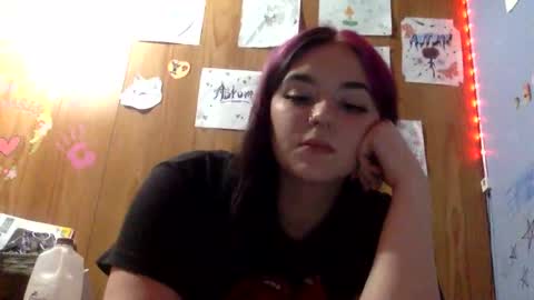 hzisnsk online show from May 24, 2026, 3:55 am