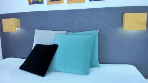 The Dolls online show from February 26, 2026, 7:35 pm