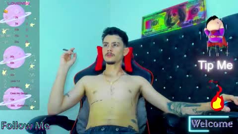 Snapshot of i_am_kelvis_ chatting on October 25, 2025, 5:15 am kelvis online show from October 25, 2025, 5:15 am