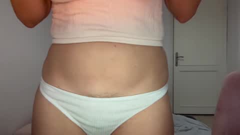 Snapshot of i_am_madi chatting on December 4, 2024, 2:04 pm Madi Goddess Madi Mistress Madison online show from December 4, 2024, 2:04 pm