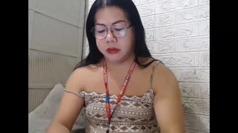 Snapshot of i_drain_u_bitch chatting on January 9, 2026, 12:57 am jamaeca online show from January 9, 2026, 12:57 am