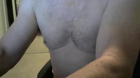 Snapshot of i_was_a_shy_dad chatting on November 18, 2025, 1:26 pm i_was_a_shy_dad online show from November 18, 2025, 1:26 pm