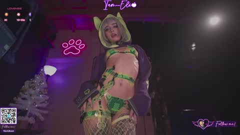       online show from December 22, 2025, 2:41 am