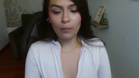 Snapshot of iam_megan1 chatting on February 9, 2025, 6:05 pm Megan online show from February 9, 2025, 6:05 pm