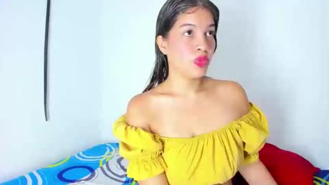 Snapshot of iam_sammy_ chatting on February 28, 2025, 6:52 pm Samantha Marin online show from February 28, 2025, 6:52 pm