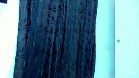 iam_your_fantasy online show from October 17, 2025, 11:51 pm