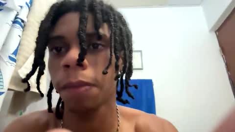 Snapshot of iamadielpr chatting on November 25, 2025, 10:21 pm iamadielpr online show from November 25, 2025, 10:21 pm