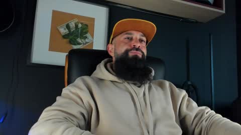 Snapshot of iamalexander_ chatting on December 20, 2024, 6:50 am Lex online show from December 20, 2024, 6:50 am