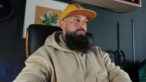 Snapshot of iamalexander_ chatting on December 20, 2024, 9:54 am Lex online show from December 20, 2024, 9:54 am