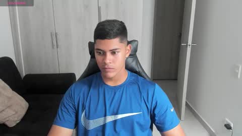 Snapshot of iamdylan777 chatting on October 1, 2025, 2:23 pm Dylan independent model online show from October 1, 2025, 2:23 pm