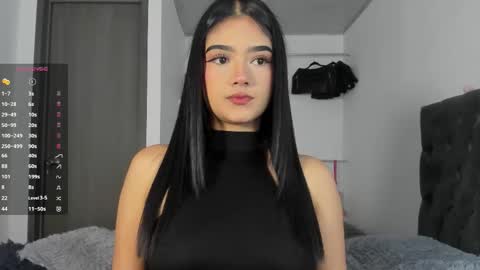 Snapshot of iamjulietaa chatting on October 29, 2025, 7:48 pm online show from October 29, 2025, 7:48 pm