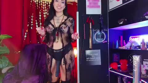 Snapshot of iammistressk chatting on March 5, 2025, 2:34 pm Mistress K online show from March 5, 2025, 2:34 pm