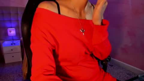 Nayuta online show from December 5, 2025, 8:38 pm