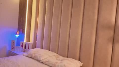 Nyxy online show from March 24, 2026, 10:53 am