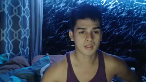 Snapshot of iampinoy1996 chatting on July 8, 2026, 12:20 pm ben online show from July 8, 2026, 12:20 pm
