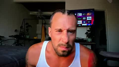 Snapshot of iamtarzan91 chatting on October 19, 2025, 4:51 pm Iamtarzan91 online show from October 19, 2025, 4:51 pm