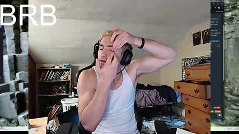 Snapshot of iamtommyparker chatting on November 14, 2025, 9:13 pm iamtommyparker online show from November 14, 2025, 9:13 pm