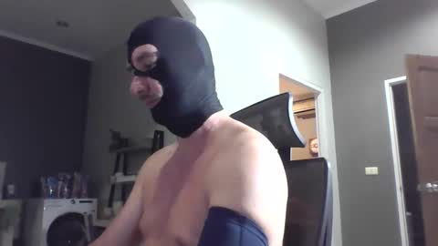 iamwhatyouwantmetobe online show from May 3, 2026, 11:27 am