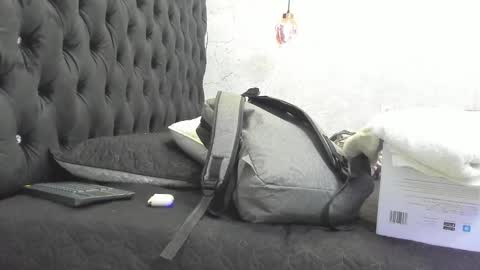 Snapshot of ian_castillo_ chatting on February 11, 2025, 11:10 am IAN CASTILLO online show from February 11, 2025, 11:10 am