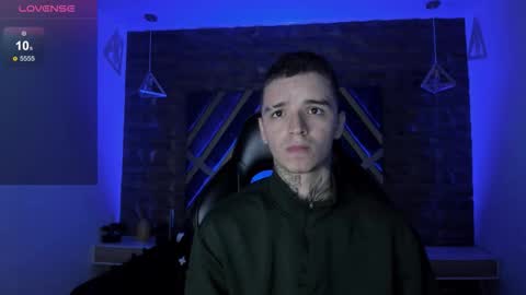 IAN CASTILLO online show from March 17, 2026, 11:13 am