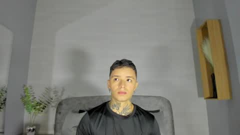 IAN CASTILLO online show from June 5, 2026, 11:16 am