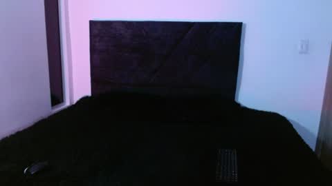Snapshot of ian_davis chatting on June 17, 2026, 3:42 am Ian Davis online show from June 17, 2026, 3:42 am