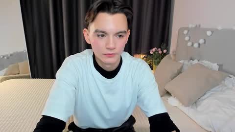 ian online show from February 8, 2026, 5:44 am