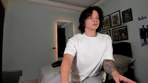 Andres online show from July 10, 2026, 10:45 pm