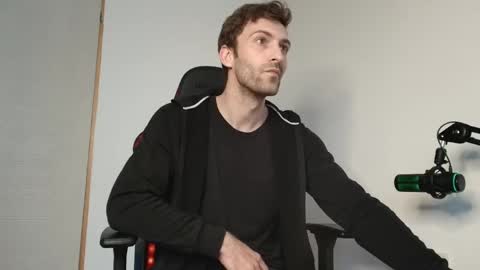 Ian Andersson online show from April 18, 2026, 5:33 am