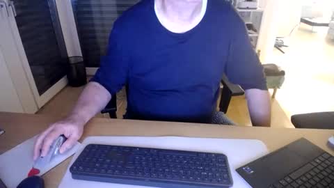 iandy12 online show from March 2, 2026, 11:00 pm