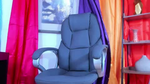 Snapshot of iandygrasso chatting on March 11, 2025, 12:28 pm iandygrasso online show from March 11, 2025, 12:28 pm