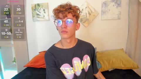 Snapshot of iangel_ chatting on November 9, 2025, 4:33 am ian online show from November 9, 2025, 4:33 am