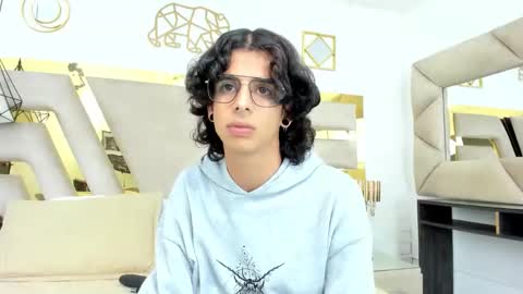 ibratxandy online show from November 29, 2025, 7:17 pm