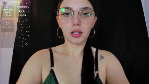 Snapshot of ice_grace chatting on February 13, 2025, 11:50 am ice online show from February 13, 2025, 11:50 am