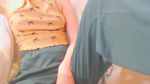 Snapshot of icebaby16 chatting on February 13, 2025, 2:52 pm Ice online show from February 13, 2025, 2:52 pm